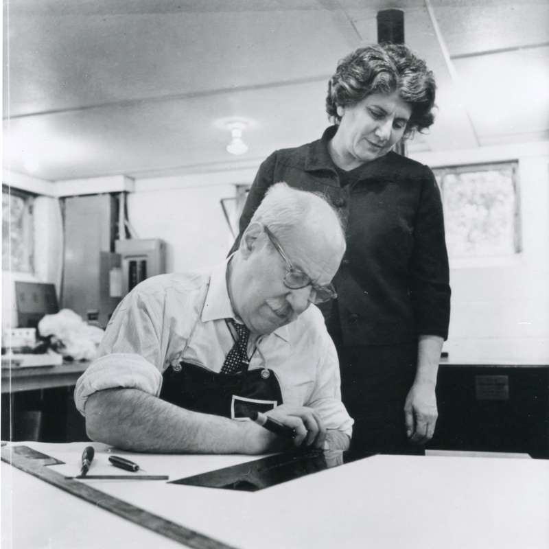 Barnett and Annalee Newman at the graphics workshop ULAE, West Islip, Lond Island, November 2, 1968. Photo by Harry Shunk. &copy; J. Paul Getty Trust. Getty Research Institute, Los Angeles.