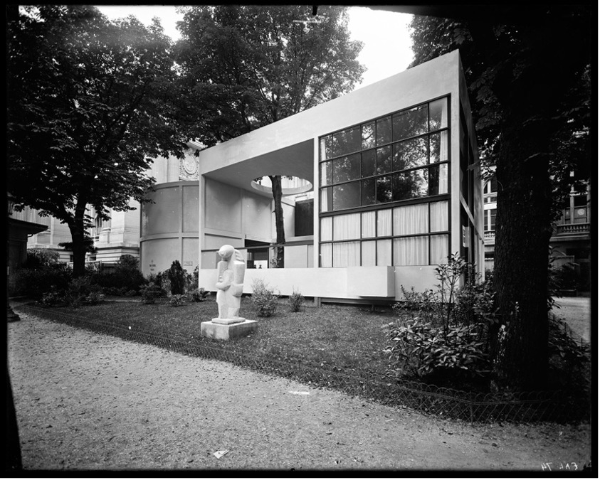 Le Corbusier, Pavillon L&#39;Esprit Nouveau at the International Exhibition of Modern Decorative and Industrial Arts in Paris, 1925.&nbsp;&copy; F.L.C. / ADAGP, Paris / Artists Rights Society (ARS), New York.